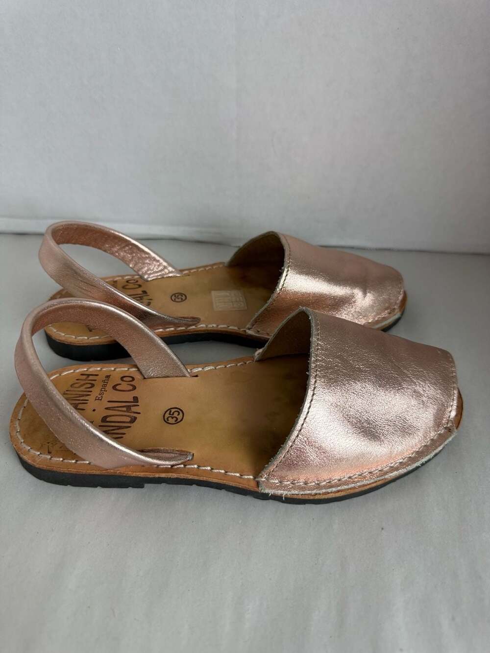 The Spanish Sandal Co. Women's Metallic Rose Gold Avarca Sandals - Picture 2 of 6